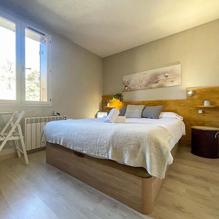 Apartamento Ideal Para Parejas En Enveitg Εξωτερικό φωτογραφία