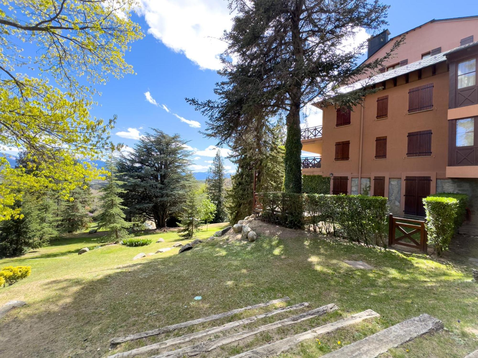 Apartamento Ideal Para Parejas En Enveitg Εξωτερικό φωτογραφία
