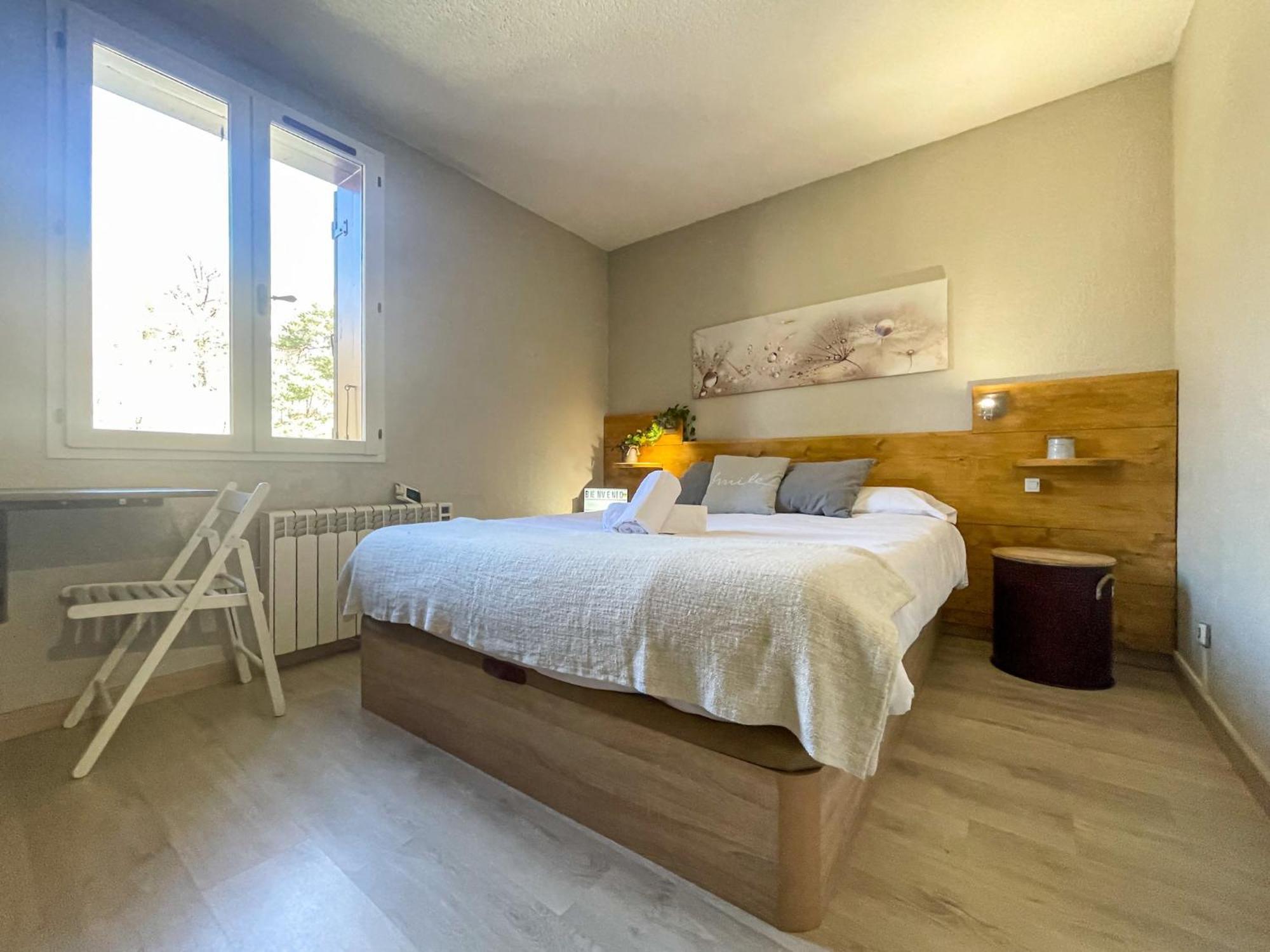 Apartamento Ideal Para Parejas En Enveitg Εξωτερικό φωτογραφία